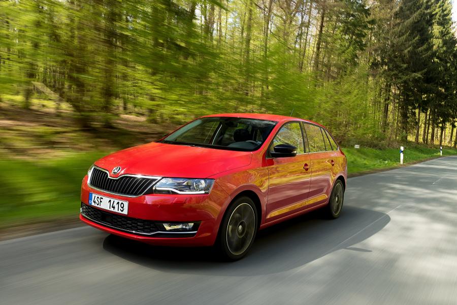  Skoda Rapid Spaceback 2017 года  (WW) (фото 17 из 41)
